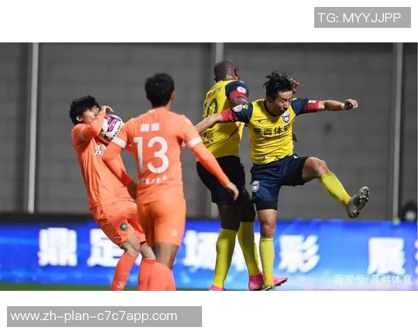 重庆滑板队状态引发热议球迷对表现和训练方式展开激烈讨论